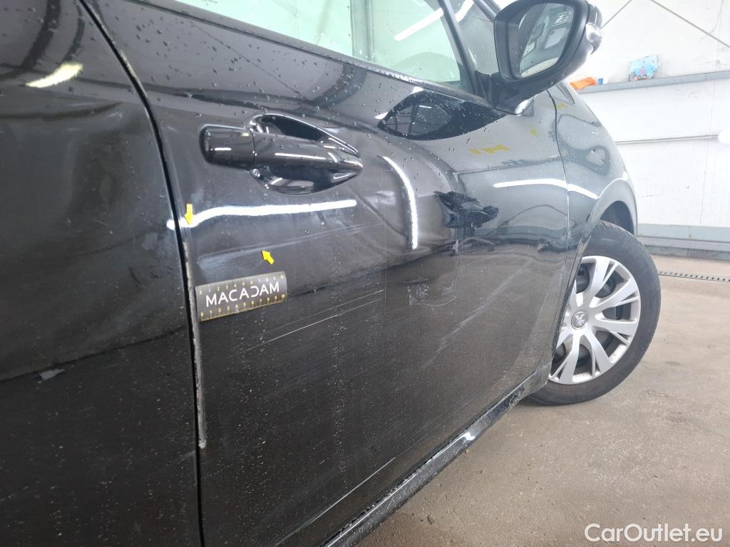  Peugeot  208  Affaire Premium Pack 1.6 HDi 75CV BVM5 E6 #1