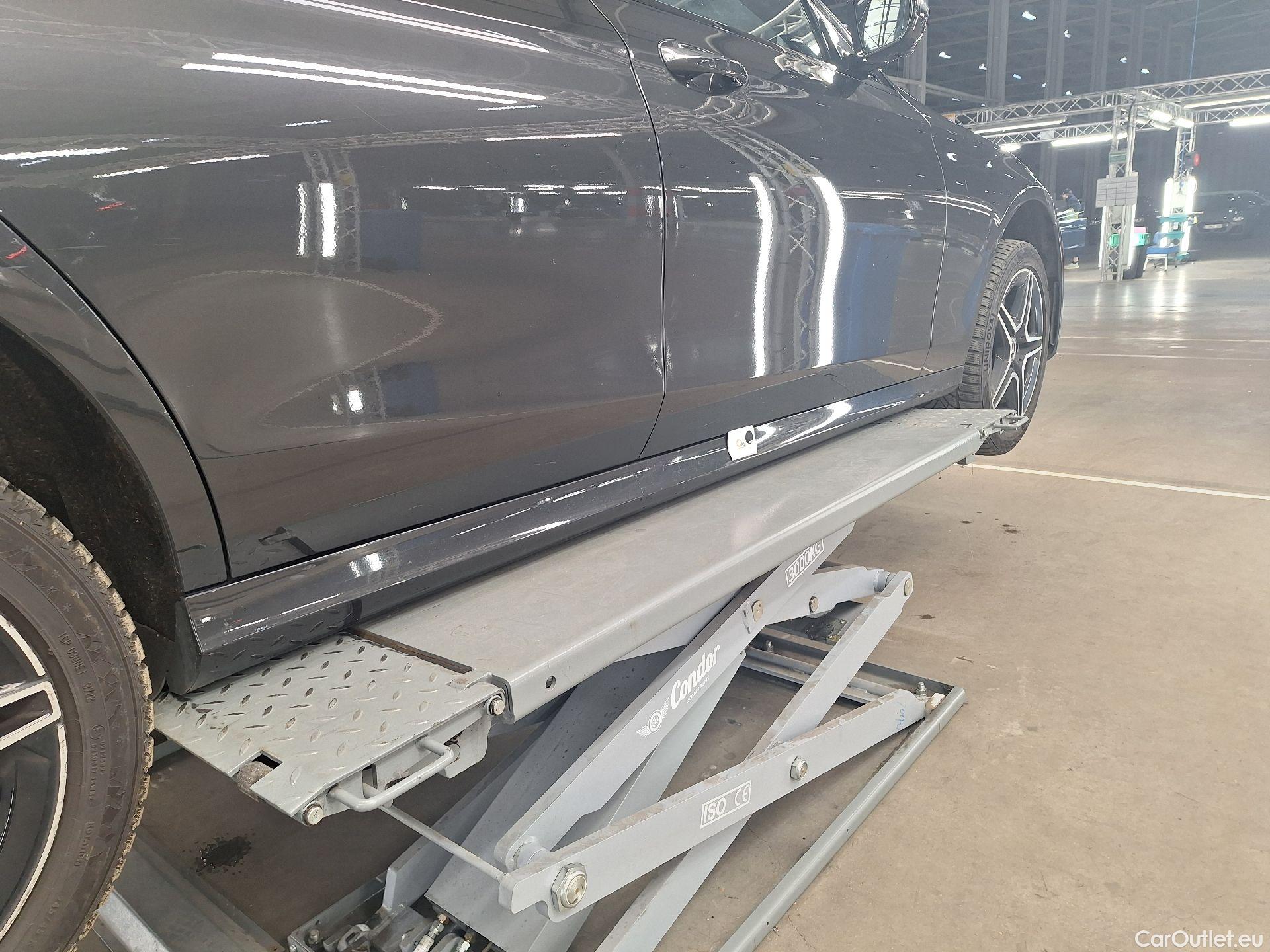  Mercedes  E-Klasse Mercedes, E-Class FL'20, Mercedes-Benz  Berline E 200 d Business So #83
