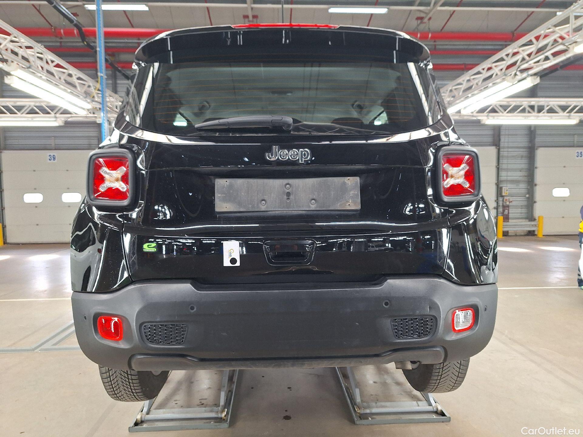  Jeep  Patriot Jeep, Renegade FL'18, Jeep Renegade 1.5 Turbo T4 130 4x2 MHEV DCT7 Longi #18