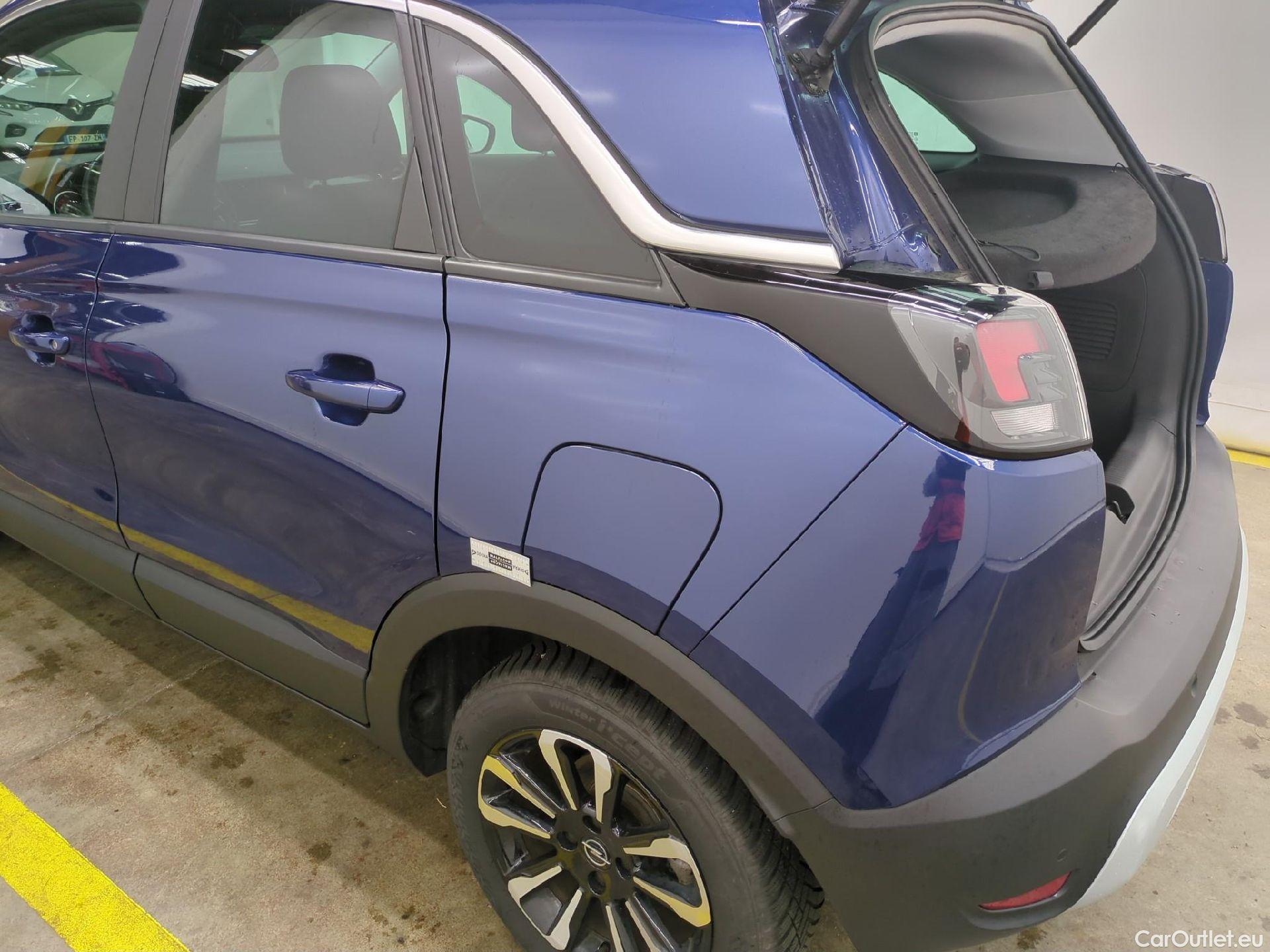  Opel  Crossland  X Business Elegance 1.2 Turbo 110CV BVM6 E6d #17