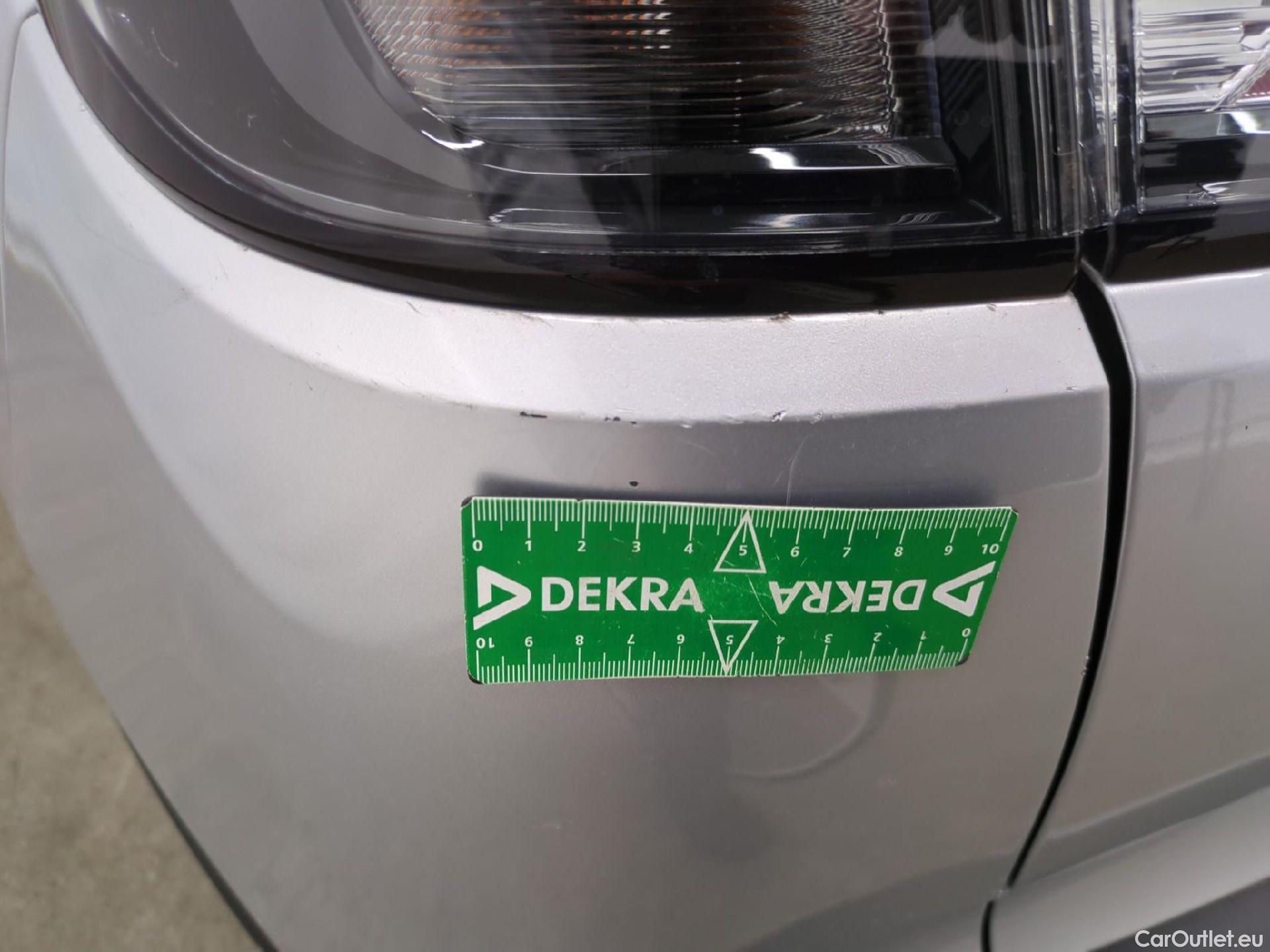  Opel  Crossland  X Business Elegance 1.2 Turbo 110CV BVM6 E6d #13