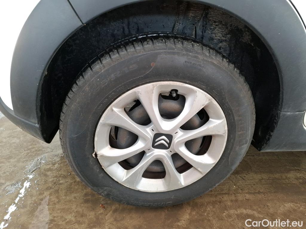  Citroen  C3  Société Feel 1.5 BlueHDI 100CV BVM6 E6dT #5