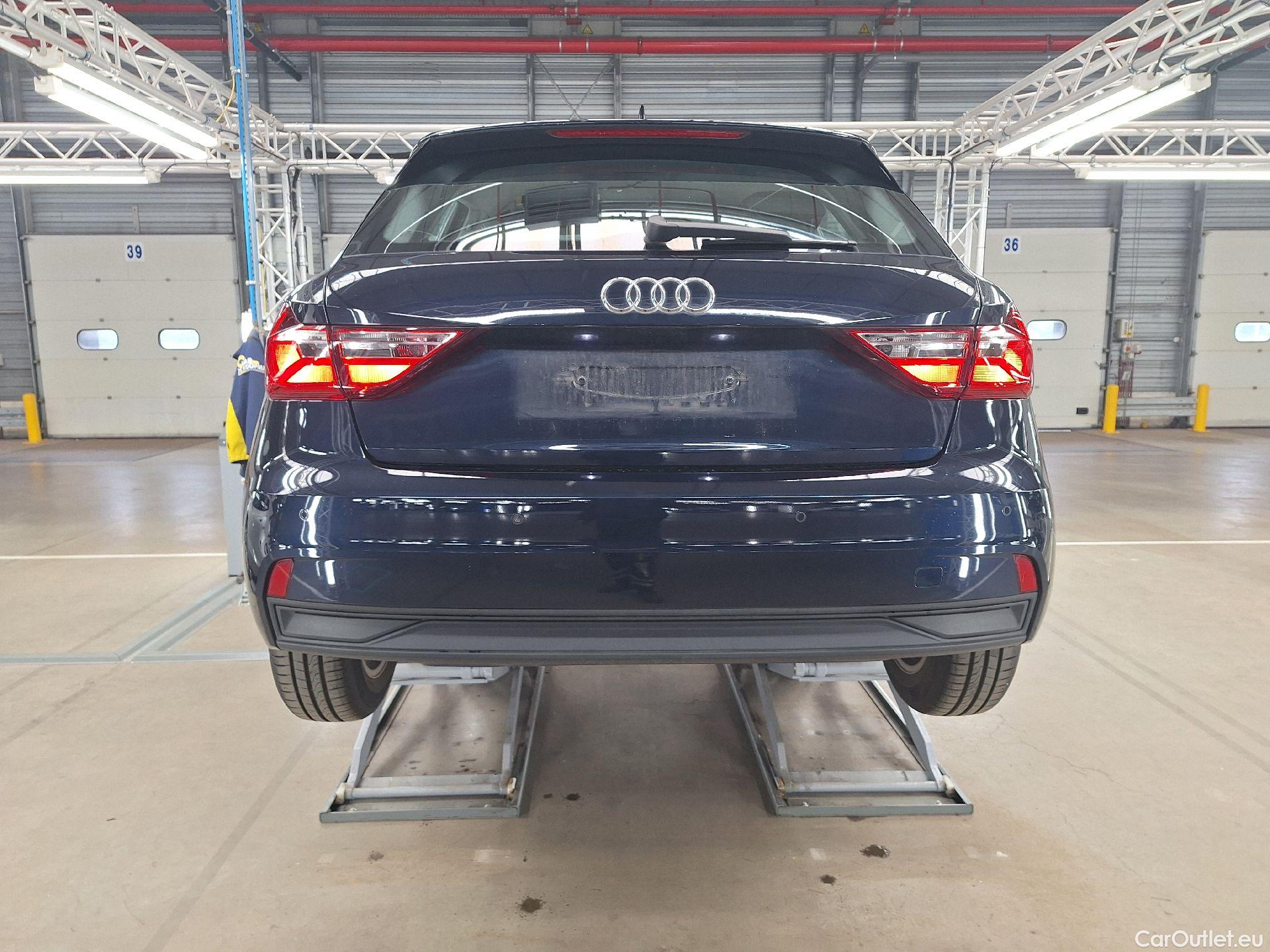  Audi  A1 Sportback Audi, A1 SB '18, Audi  1.0 25 TFSI 70kW 5d #16