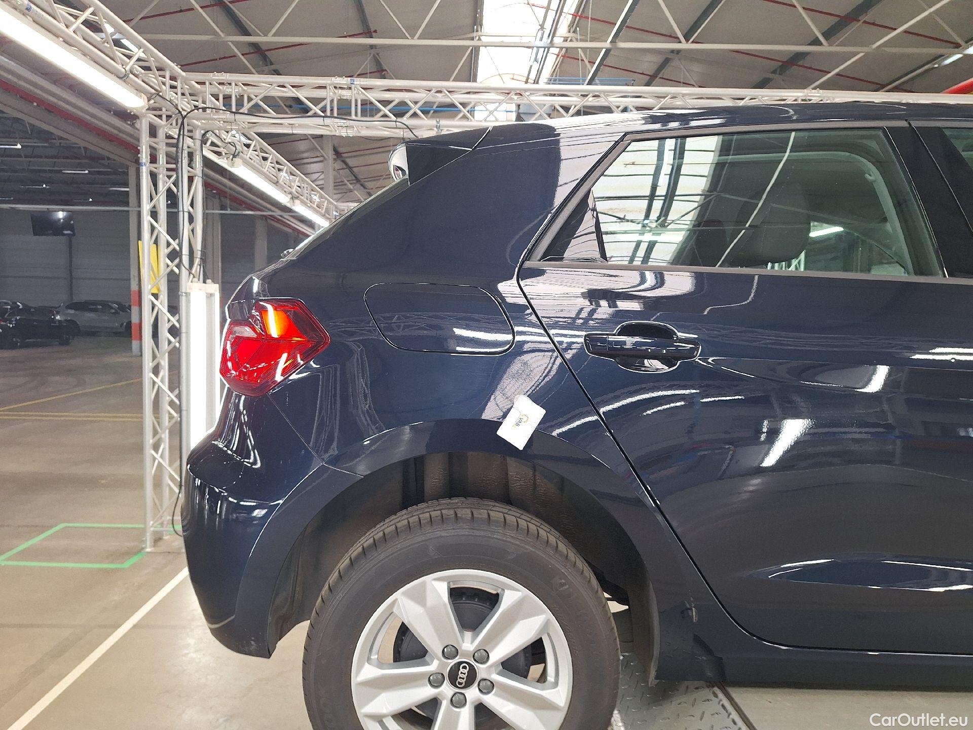  Audi  A1 Sportback Audi, A1 SB '18, Audi  1.0 25 TFSI 70kW 5d #19
