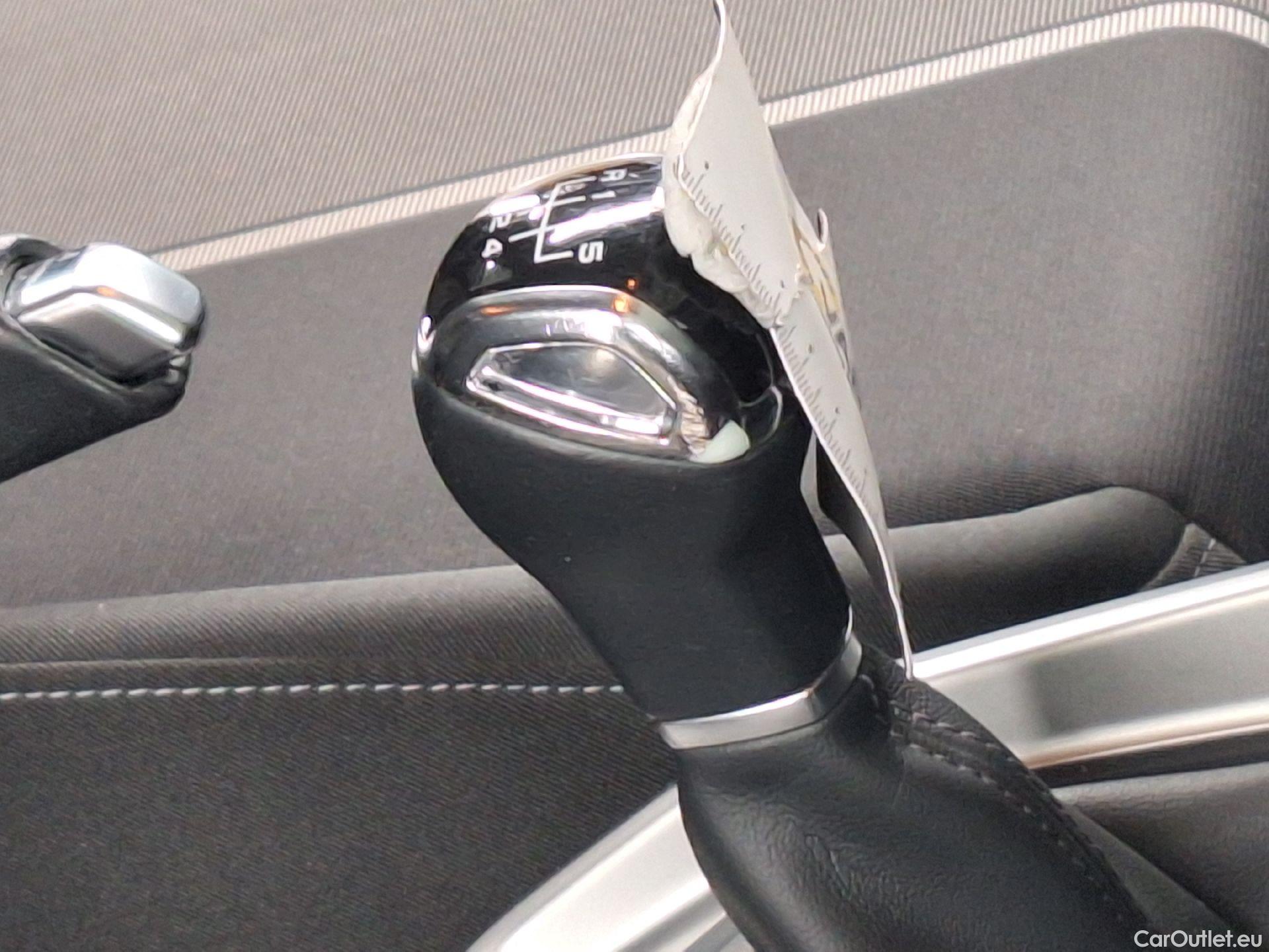  Audi  A1 Sportback Audi, A1 SB '18, Audi  1.0 25 TFSI 70kW 5d #2