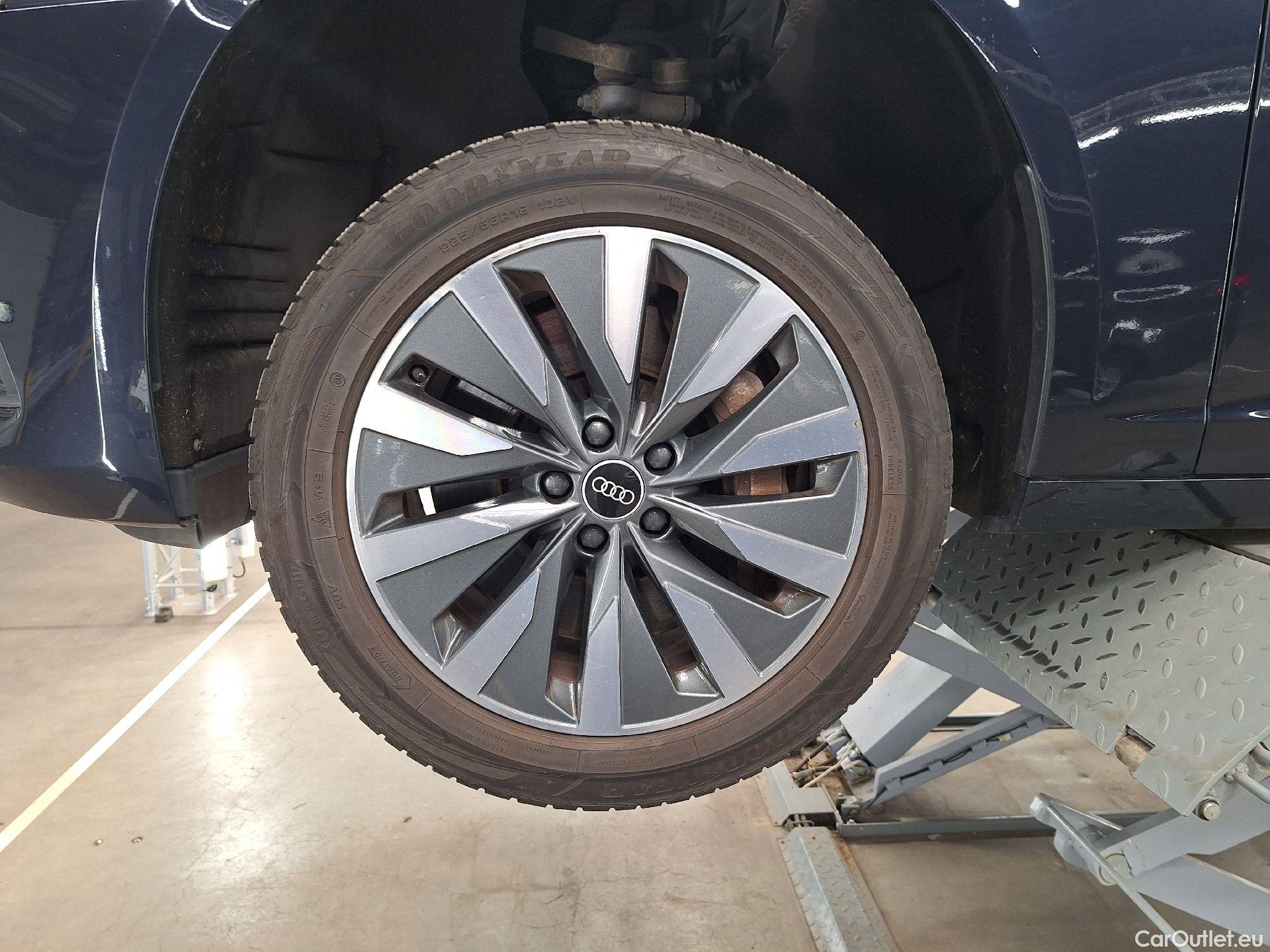  Audi  A6 Audi,  Berline '18 PHEV, Audi  50 TFSI e S tronic Quattro 4d #13