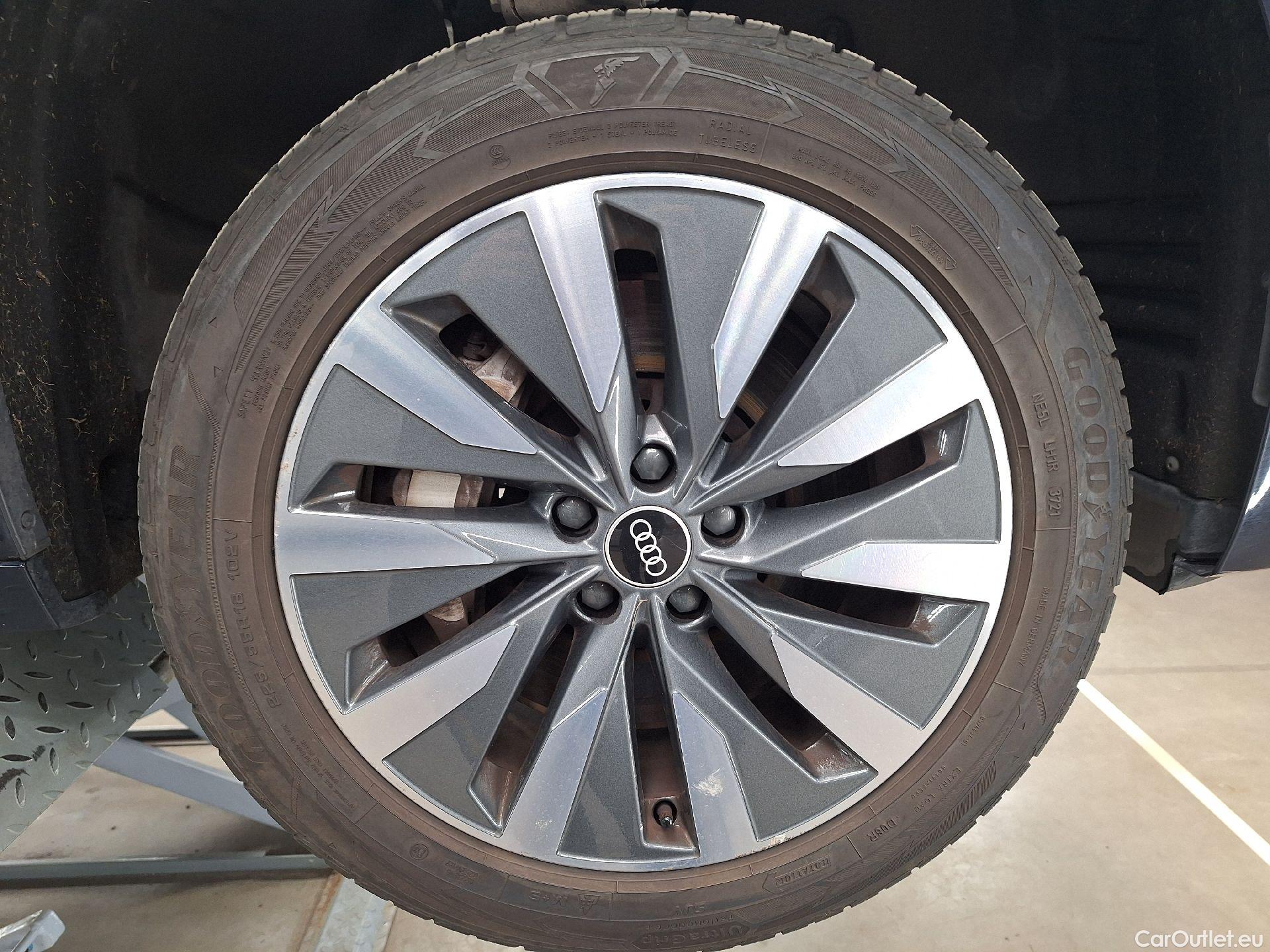 Audi  A6 Audi,  Berline '18 PHEV, Audi  50 TFSI e S tronic Quattro 4d #19