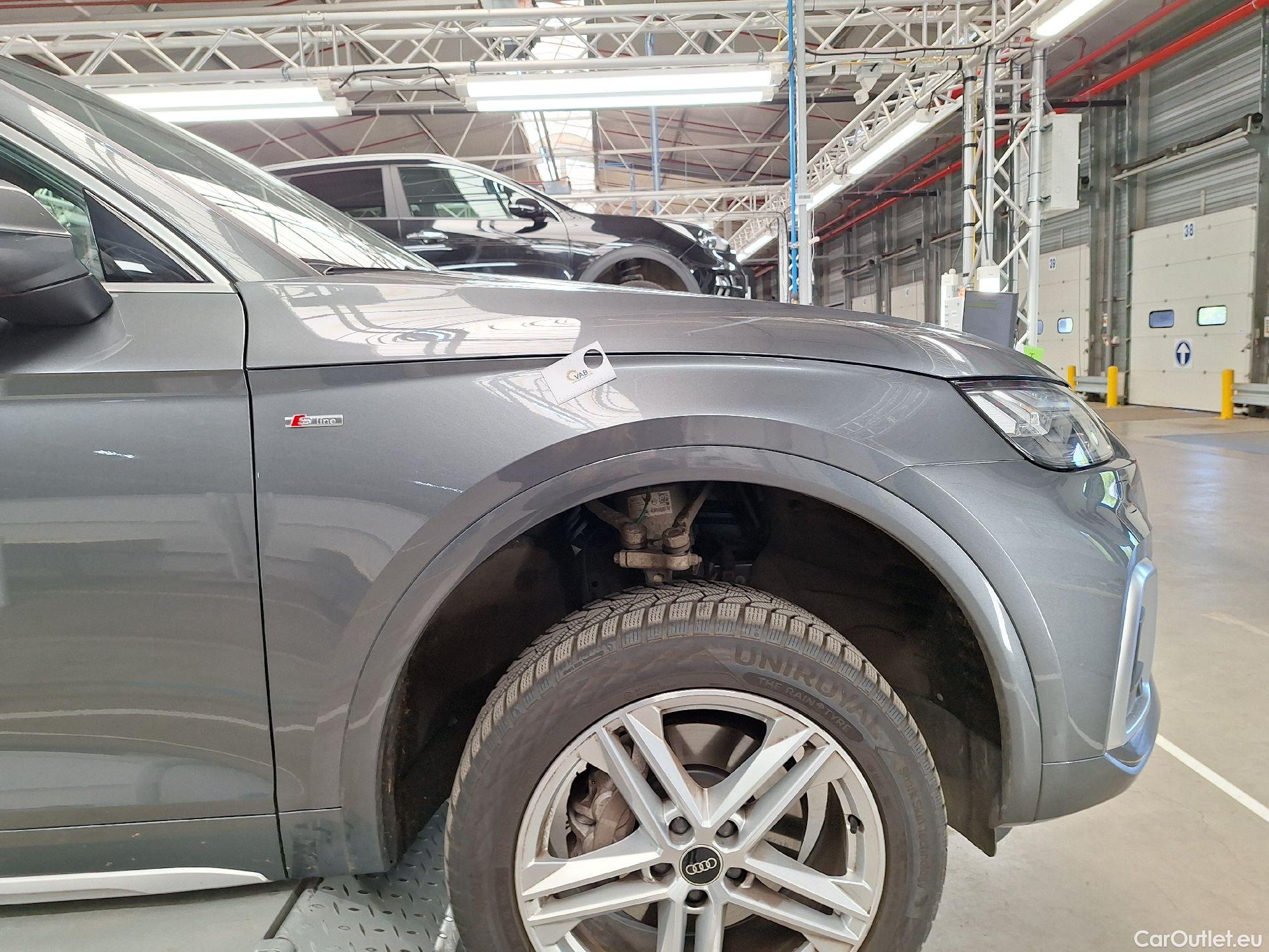  Audi  Q5 Audi,  FL'20, Audi  Business Edition S line 40 TDI quattro 5d #58
