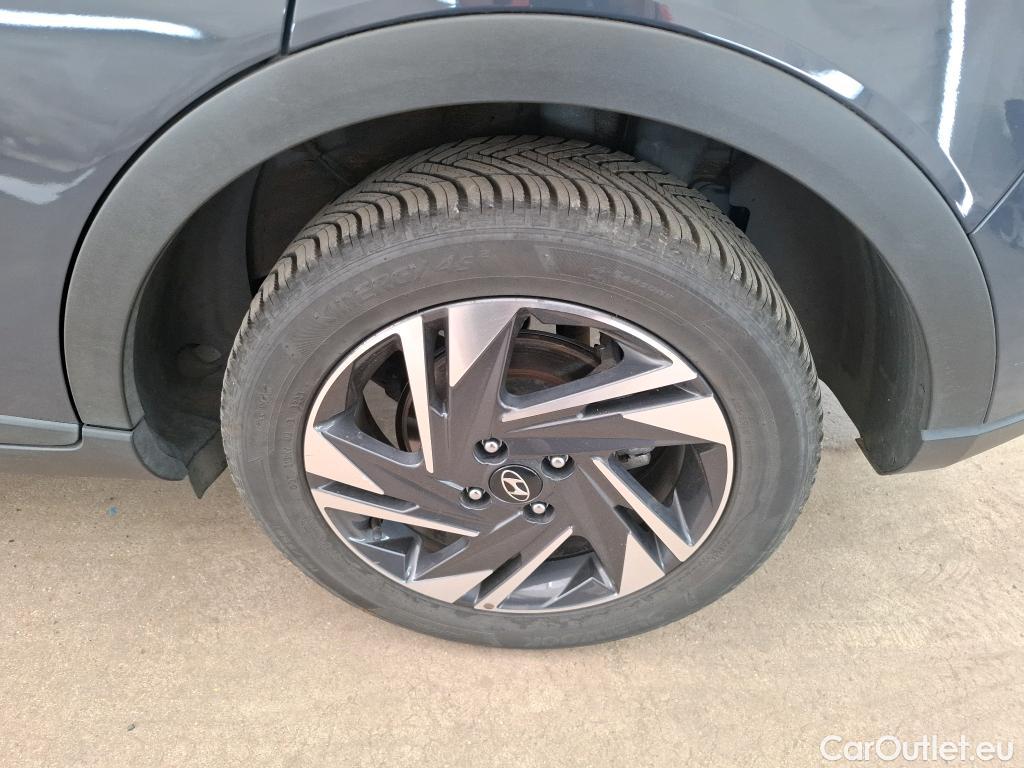  Hyundai  Bayon HYUNDAI  / 2021 / 5P / SUV 1.0 T-GDI 100 DCT- 7 HYB 48V INTUITIVE #11