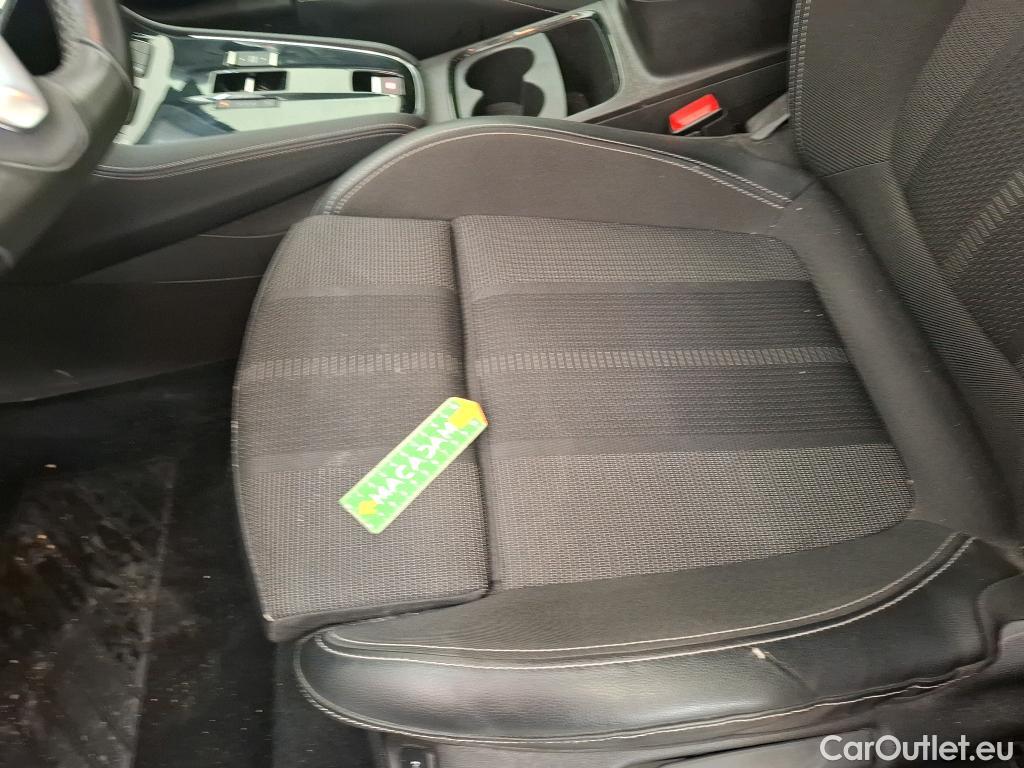  Opel   Grandland X Grandland X Business Elegance 1.5 130CV BVA8 6E #26