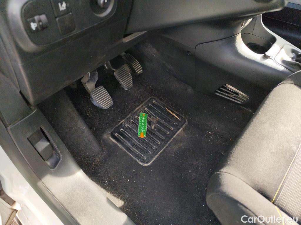  Citroen  C3  Société Feel 1.5 BlueHDI 100CV BVM6 6E #1