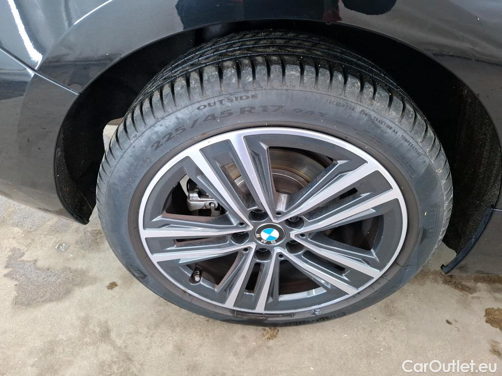  Bmw  Serie 1 BMW Série 1 / 2019 / 5P / Berline 116i DKG7 Business Design #30