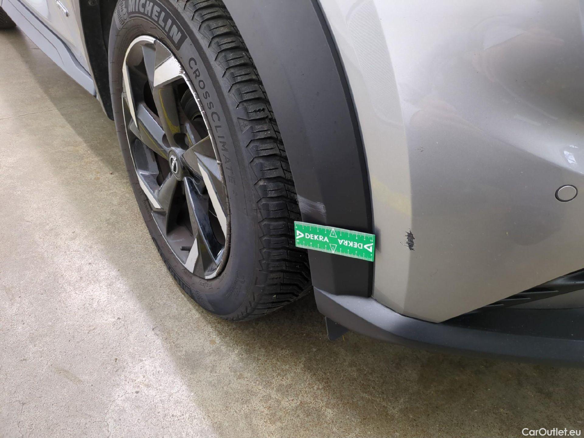 Nissan  Juke NISSAN  / 2019 / 5P / Crossover Hybrid 145 Business+ #39