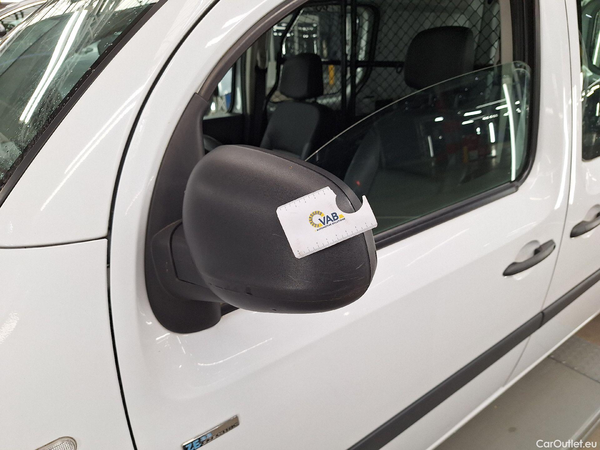  Renault  Kangoo Renault, _ Express '13, Renault  Express  ZE 33 Maxi 2 places  #46