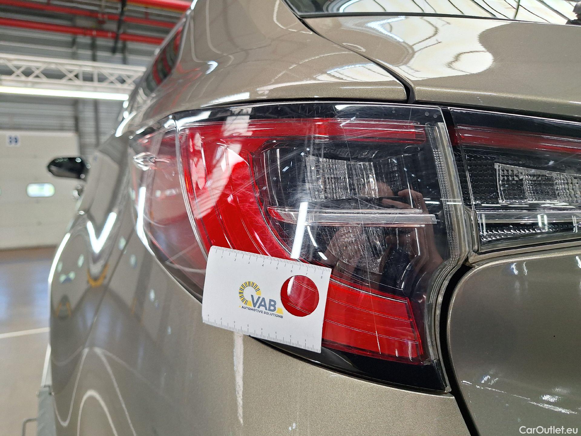  Toyota  Corolla Toyota,  TS '19, Toyota  Touring Sports 1.8 Hybrid Dynamic e #28