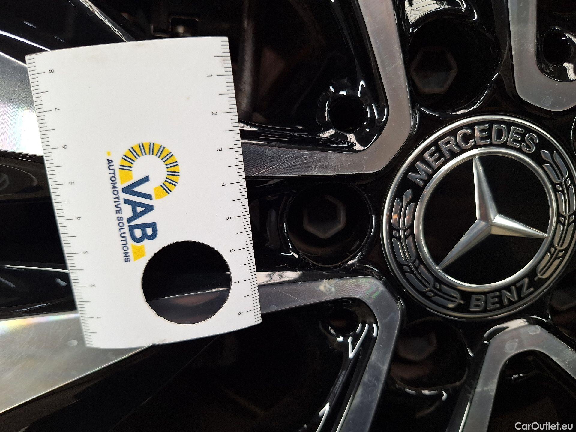  Mercedes  A-Klasse Mercedes, A-Class Berline '18, Mercedes-Benz  Limousine A 180 Aut. 4d #52