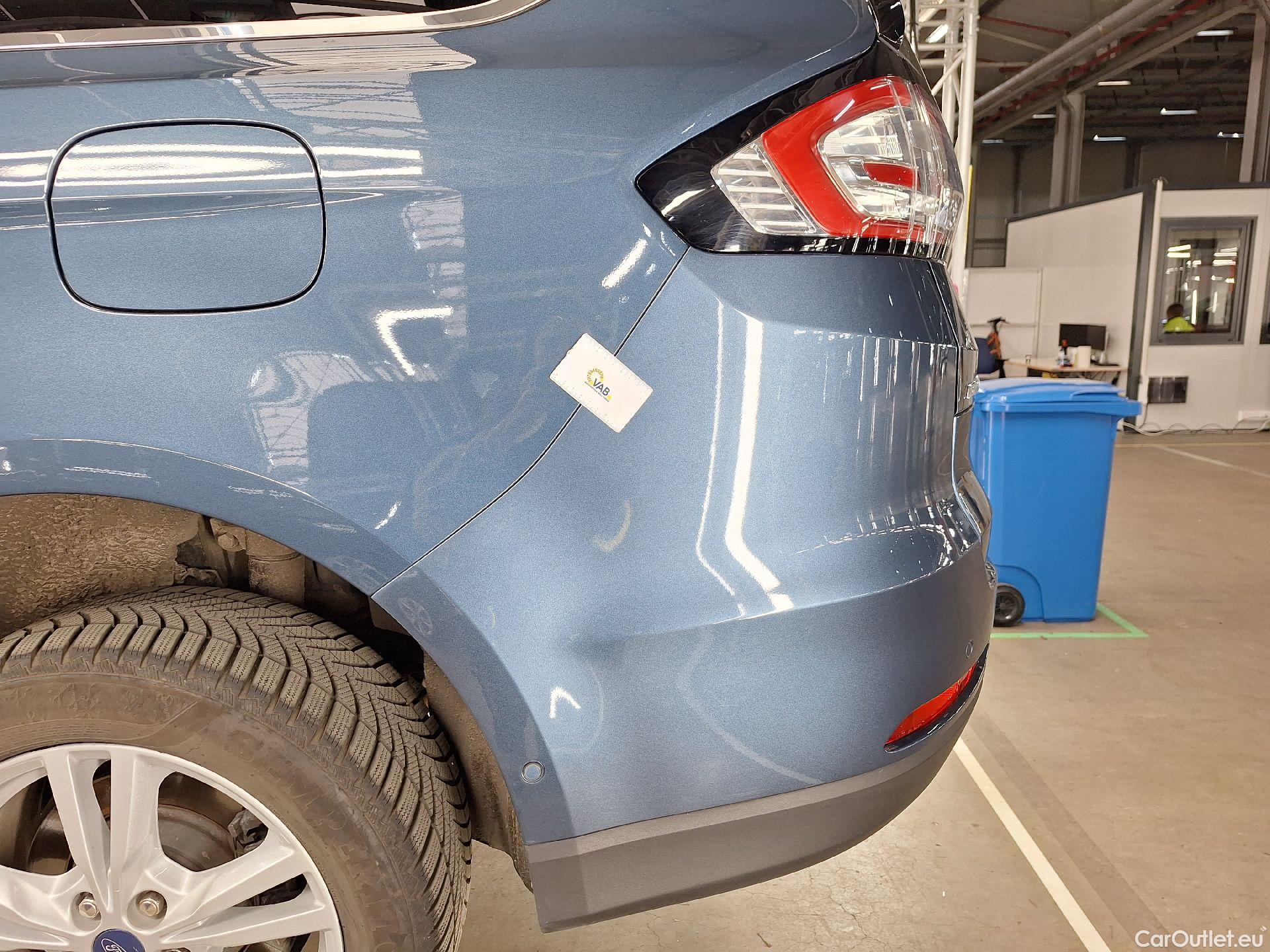  Ford  Galaxy Ford,  '15, Ford  2.0 TDCi 110kW S/S Aut. Titanium 5d #27