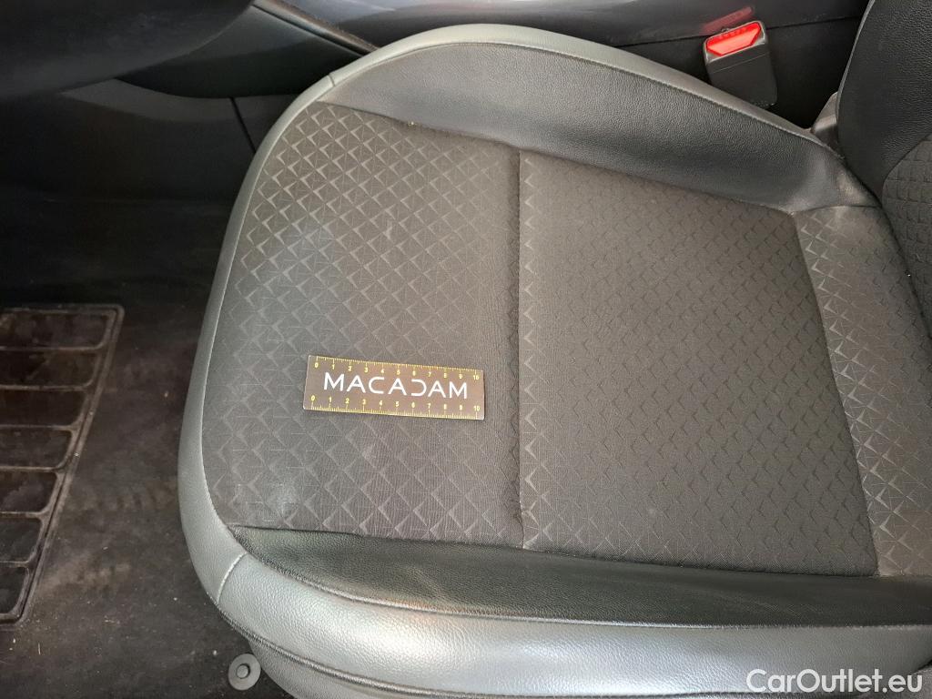  Nissan  Juke NISSAN  / 2019 / 5P / Crossover Hybrid 145 Business+ #8