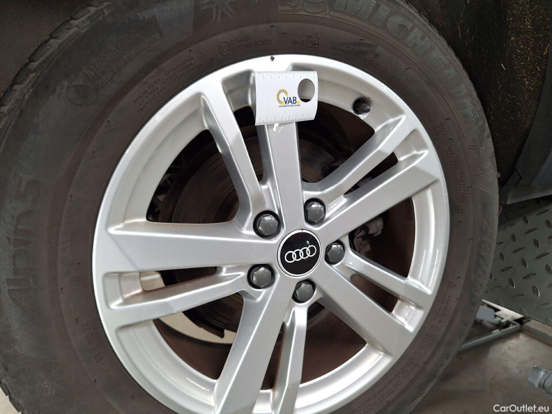  Audi  Q3 Audi,  '18, Audi  35 TFSI S tronic 5d #27