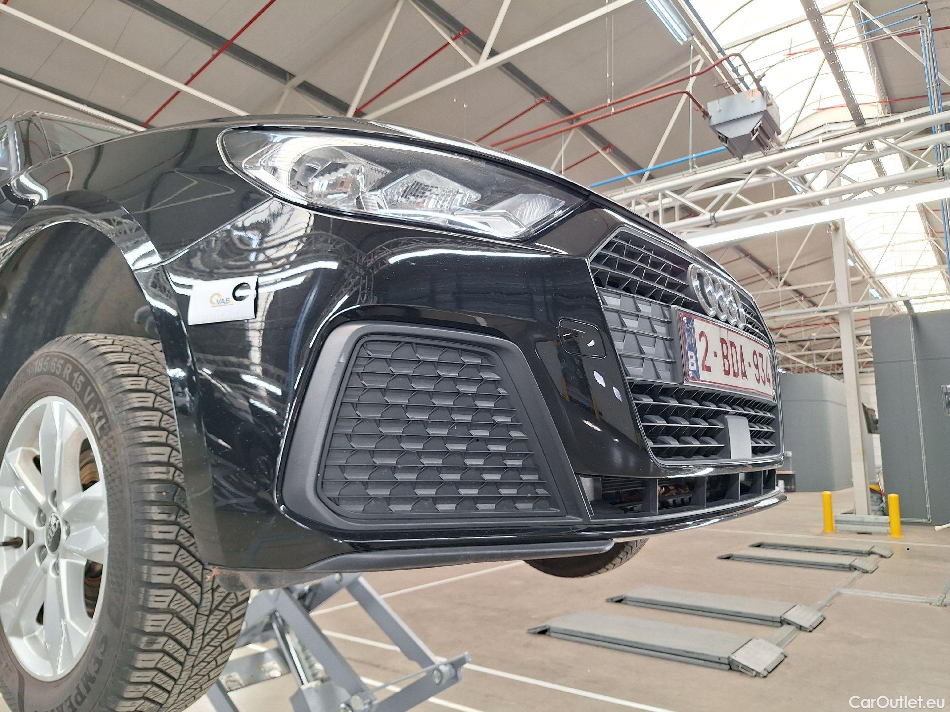  Audi  A1 Sportback Audi, A1 SB '18, Audi  1.0 25 TFSI 70kW 5d #46