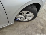  Volkswagen  Golf  Volkswagen VIII 1.0 TSI 81kW Life Business 5d #89