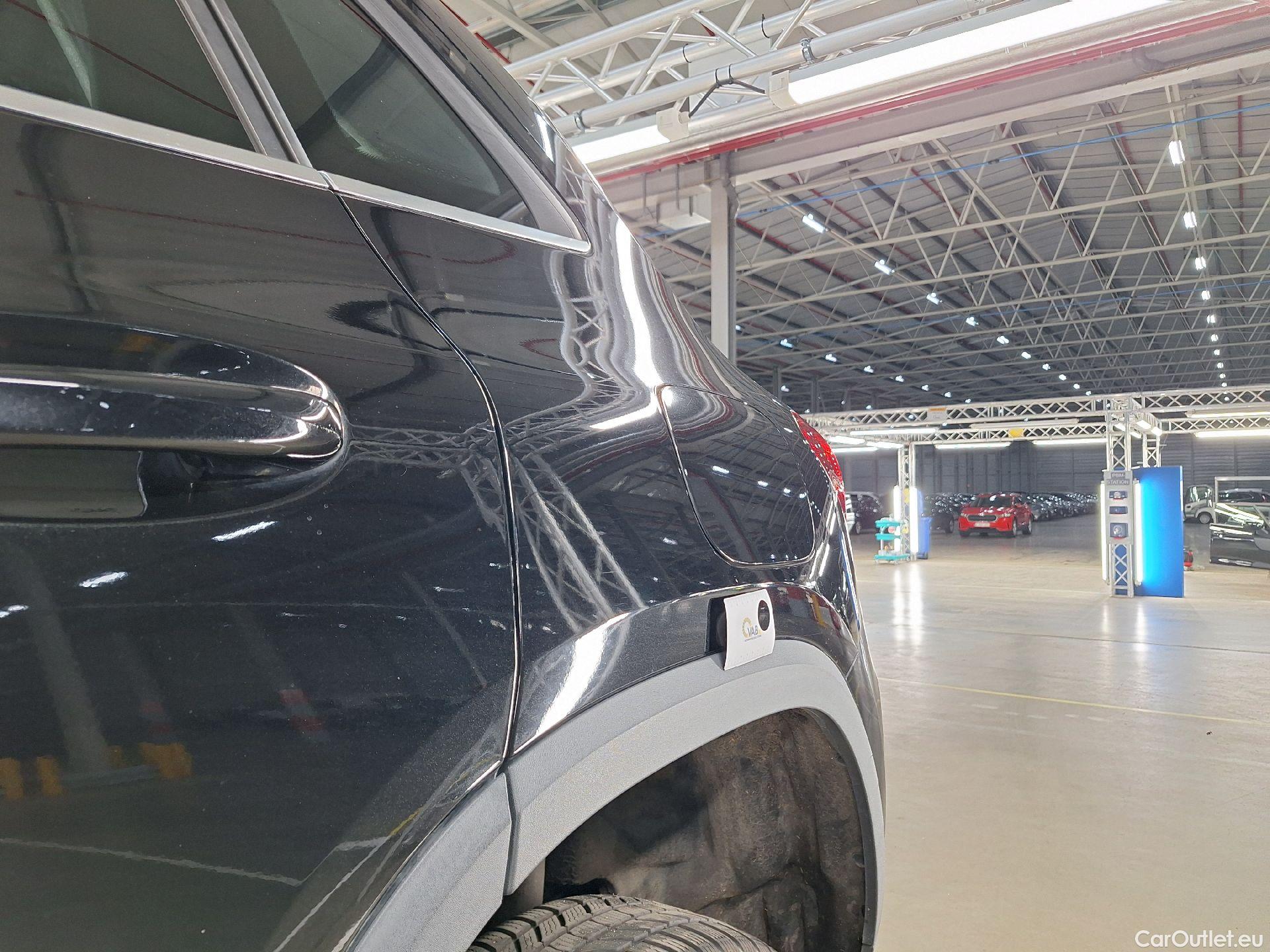  Mercedes  GLA Mercedes,  '20, Mercedes-Benz   250 e 5d #19