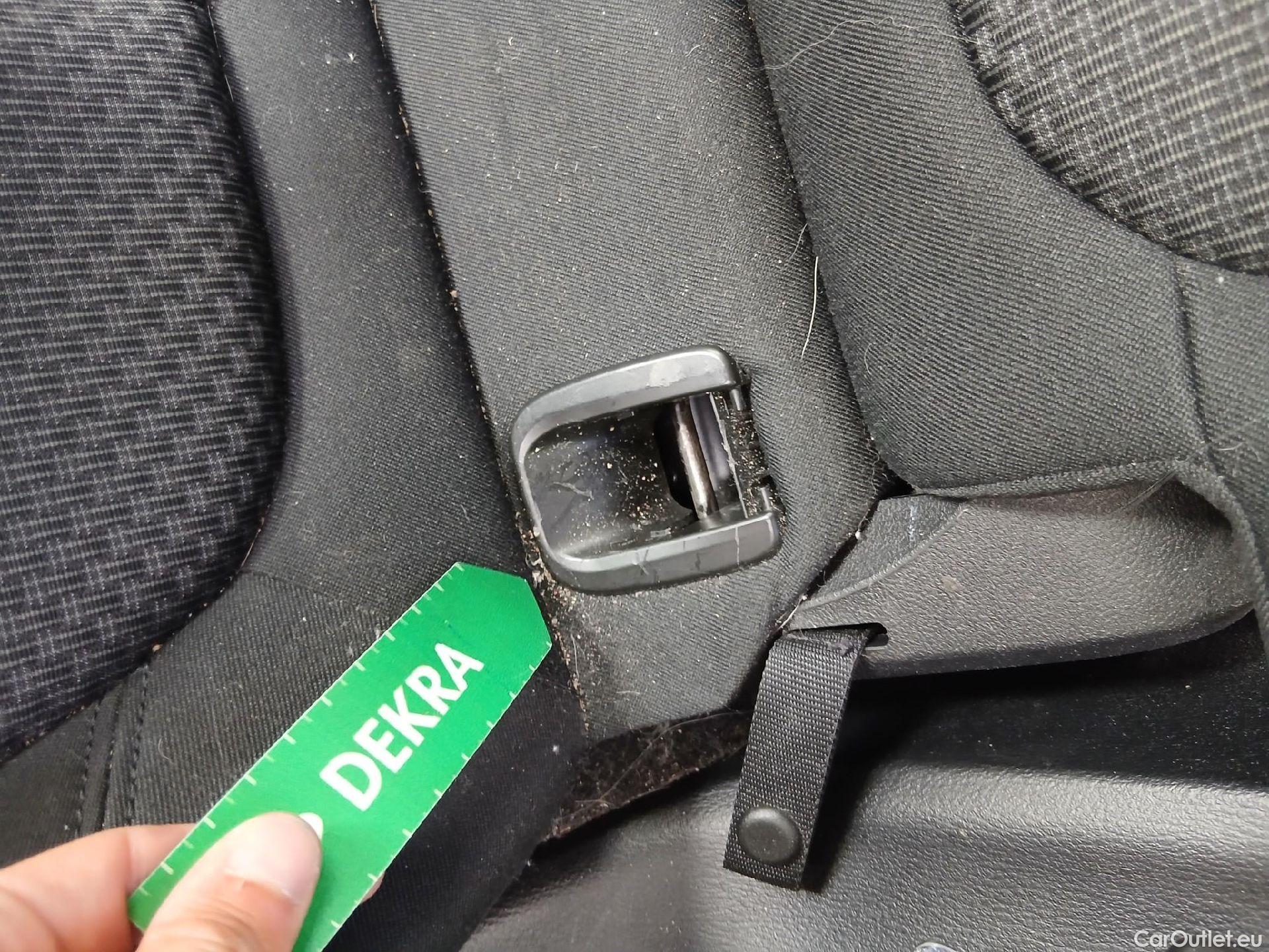  Bmw  X1 BMW  / 2019 / 5P / todoterreno sDrive18d #13