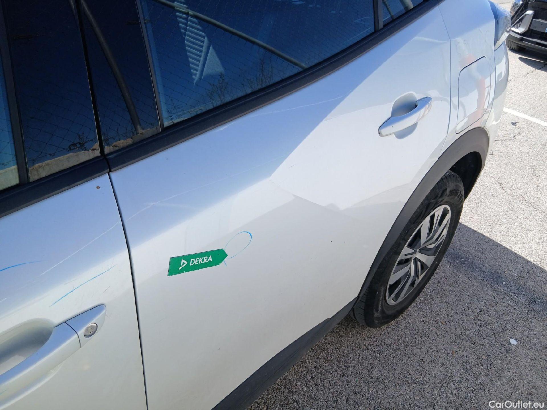  Peugeot  2008 PEUGEOT  / 2019 / 5P / todoterreno Active Pack Puretech 100 S&S 6 Vel. MAN #21