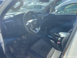  Toyota  Hilux TOYOTA  / 2016 / 4P / pickup 2.4 D-4D Cabina Doble GX #3