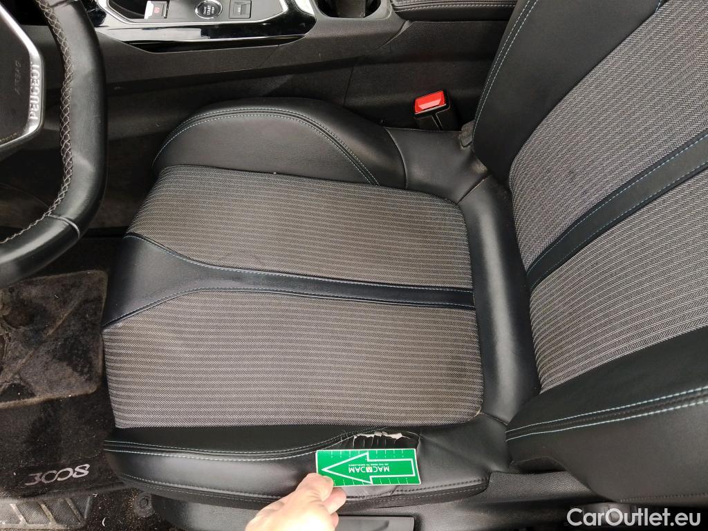  Peugeot  3008 PEUGEOT  / 2020 / 5P / todoterreno 1.5 BlueHDi 96kW (130CV) S&S Allure #11