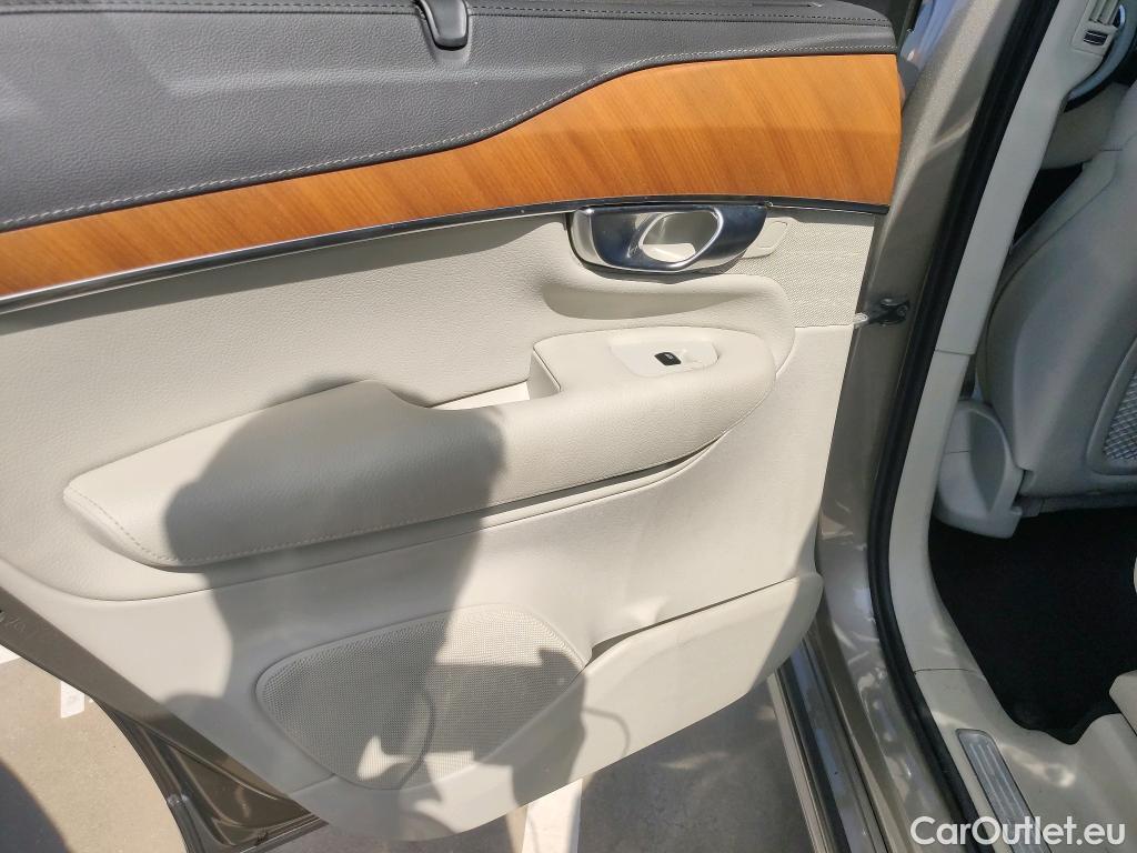  Volvo  XC90 VOLVO  / 2019 / 5P / todoterreno 2.0 T8 AWD Recharge Inscription Auto #26