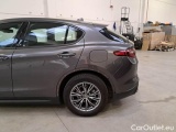  Alfa Romeo   STELVIO ALFA ROMEO / 2017 / 5P / SUV 2.2 TURBO DIESEL 160CV BUSINESS AT8 RWD #34