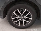  Volkswagen  Tiguan VOLKSWAGEN  / 2016 / 5P / SUV 2.0 TDI SCR 110KW BUSINESS BMT DSG #18