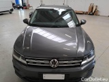  Volkswagen  Tiguan VOLKSWAGEN  / 2016 / 5P / SUV 2.0 TDI SCR 110KW BUSINESS BMT DSG #29