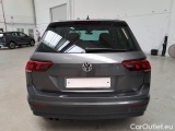  Volkswagen  Tiguan VOLKSWAGEN  / 2016 / 5P / SUV 2.0 TDI SCR 110KW BUSINESS BMT DSG #74