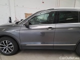  Volkswagen  Tiguan VOLKSWAGEN  / 2016 / 5P / SUV 2.0 TDI SCR 110KW BUSINESS BMT DSG #86