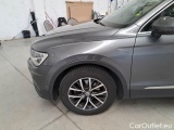  Volkswagen  Tiguan VOLKSWAGEN  / 2016 / 5P / SUV 2.0 TDI SCR 110KW BUSINESS BMT DSG #91