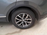  Volkswagen  Tiguan VOLKSWAGEN  / 2016 / 5P / SUV 2.0 TDI SCR 110KW BUSINESS BMT DSG #106