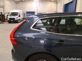  Volvo  XC60 VOLVO  / 2021 / 5P / SUV B4 D AWD AUTOMATICO MOMENTUM PRO #40