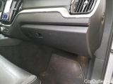  Volvo  XC60 VOLVO  / 2021 / 5P / SUV B4 D AWD AUTOMATICO PLUS DARK #77