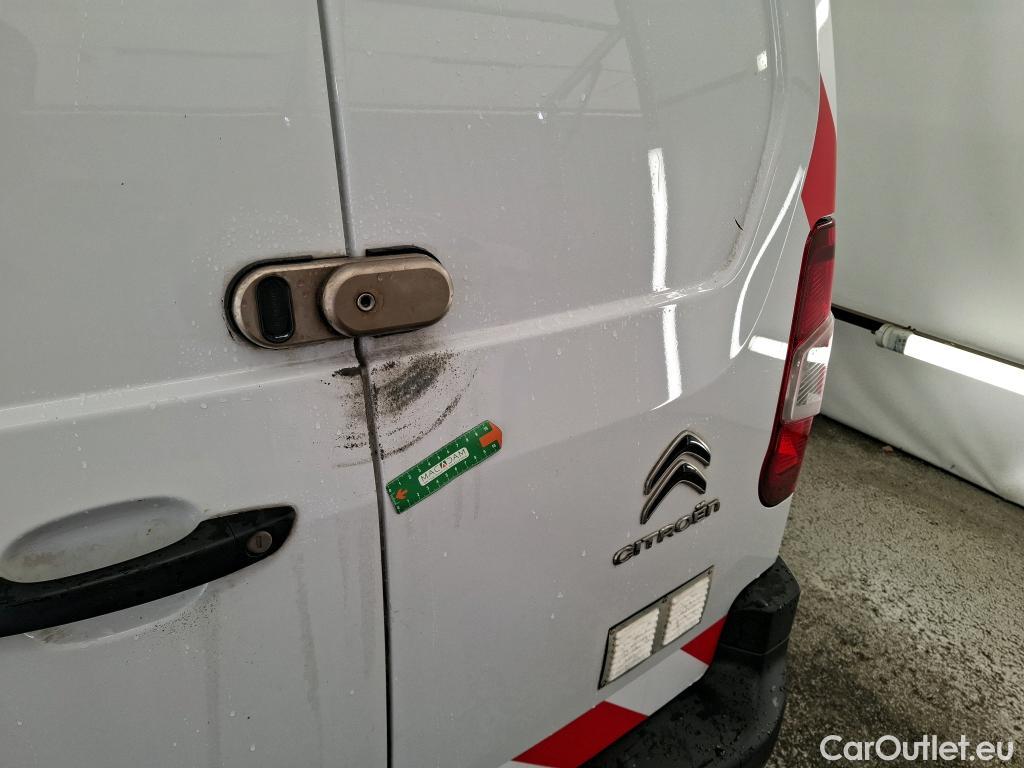  Citroen  Berlingo CITROEN  Van / 2018 / 4P / Fourgonnette Taille M 650kg BlueHDi 100 S&S BVM Club #3