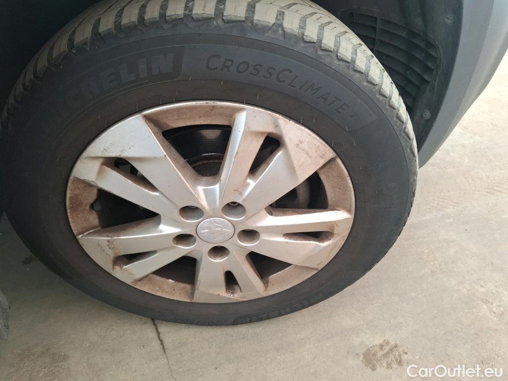  Peugeot  Partner  Asphalt L1 1.6 HDi 100CV BVM5 E6 #29