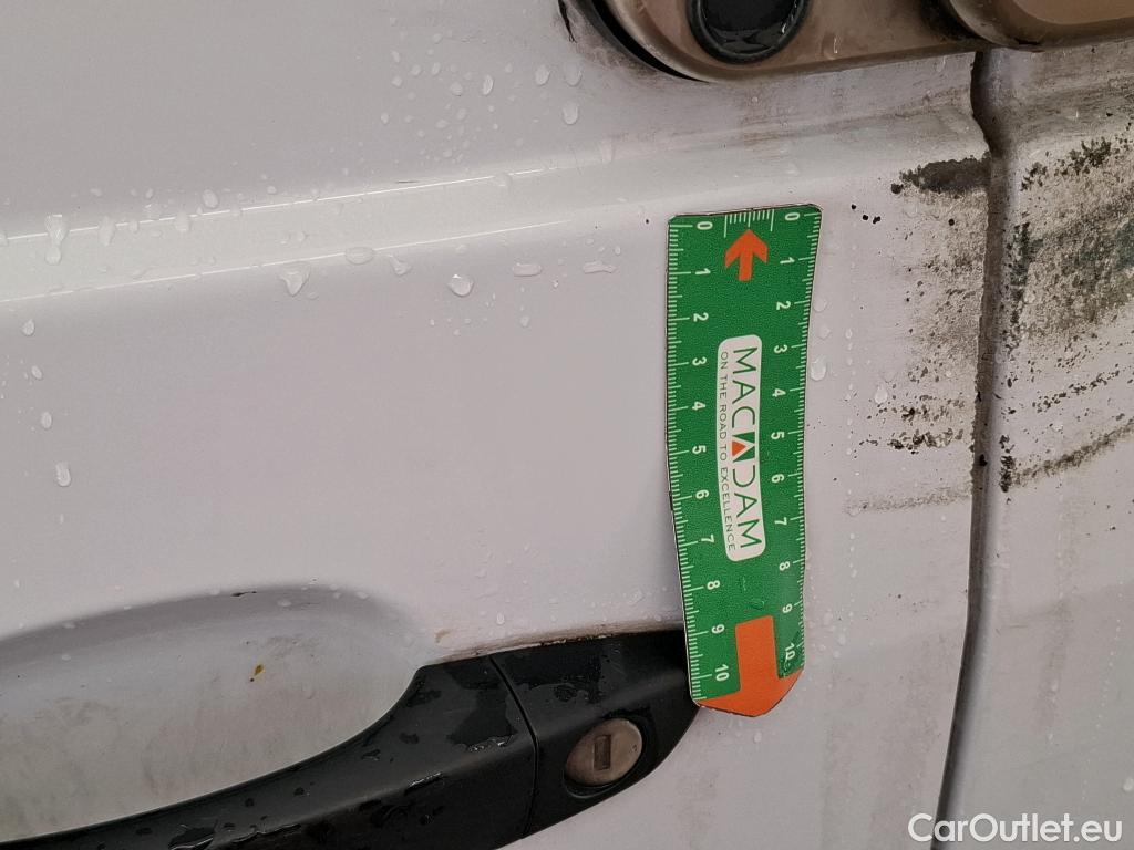  Citroen  Berlingo CITROEN  Van / 2018 / 4P / Fourgonnette Taille M 650kg BlueHDi 100 S&S BVM Club #2