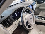  Volvo  XC60 VOLVO  / 2021 / 5P / SUV T6 PLUG-IN AWD AUTO RECHARGE INSCR. #81