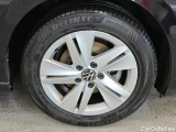  Volkswagen  Golf  Volkswagen 1.0 eTSI 81kW DSG Life Business 5d #12