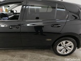  Volkswagen  Golf  Volkswagen 1.0 eTSI 81kW DSG Life Business 5d #47