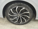  Volkswagen  Golf  Volkswagen Variant 1.5 TSI 96kW Style 5d #35
