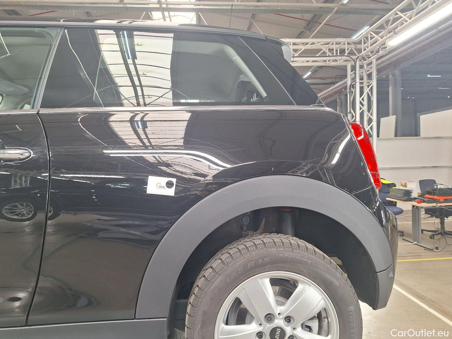  Mini  Mini ,  3d '14,  One 3d #24