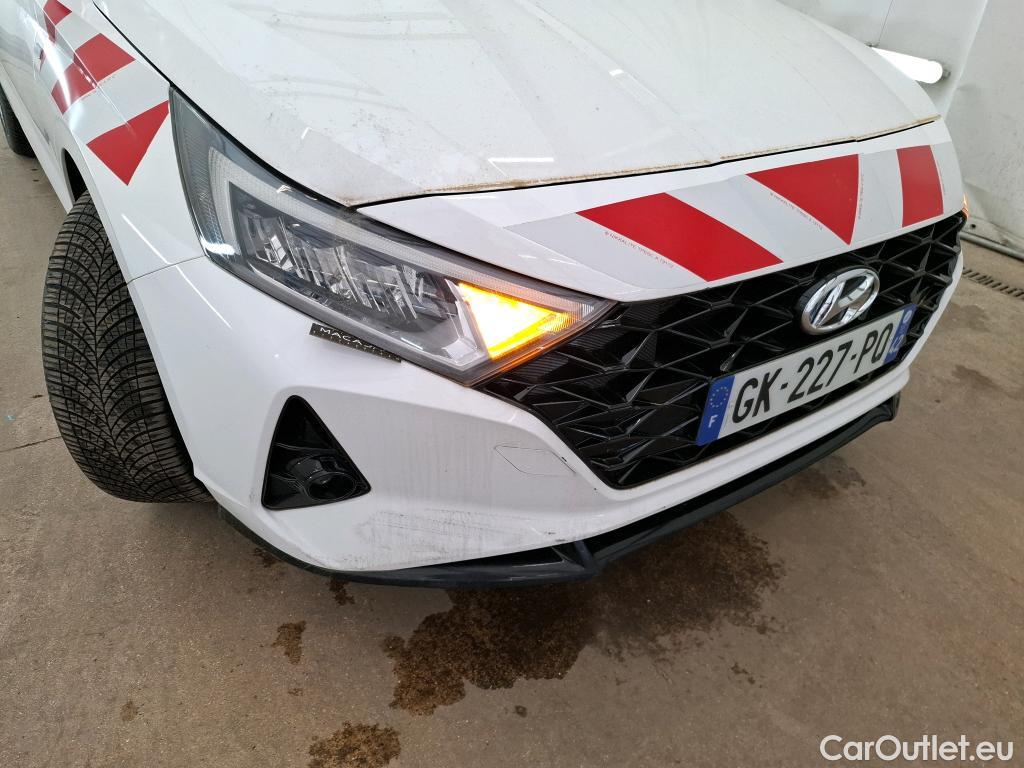 Hyundai  i20 HYUNDAI  / 2020 / 5P / Berline 1.0 T-GDI 100 HYBRID 48V Creative DCT-7 TVU #15