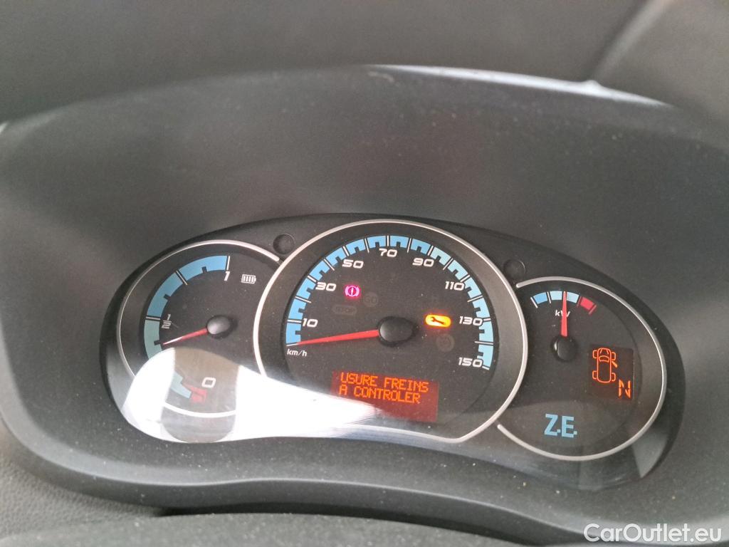  Renault  Master RENAULT  / 2019 / 4P / Fourgon tôlé FG Z.E.Tr CF F3100 L3H2 R75 AI - 19 #43